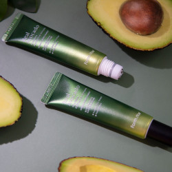 Сыворотка-роллер для кожи вокруг глаз с экстрактом авокадо FarmStay Real Avocado Nutrition Rolling Eye Serum-25ml. - фото