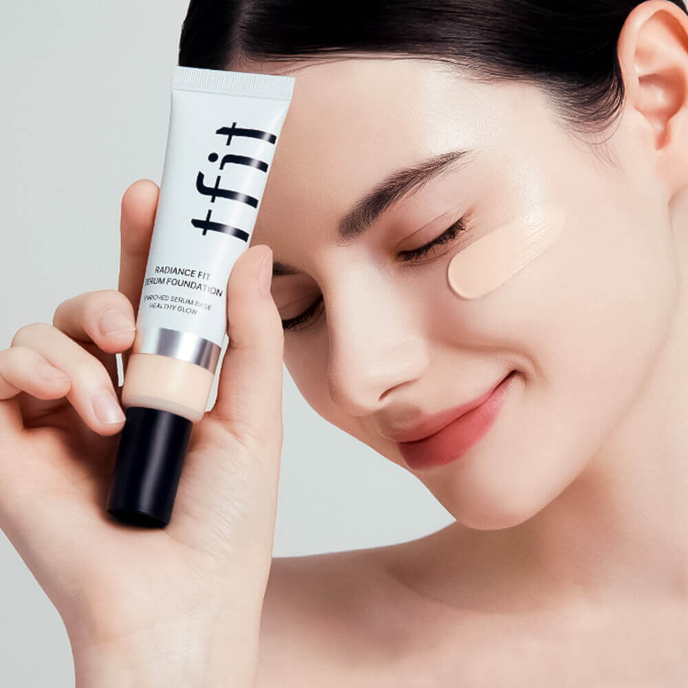 Увлажняющий тональный флюид TFIT Radiance Fit Serum Foundation N1.5 Suede 30гр (Нейтральный Тёмно-Бежевый) - фото3