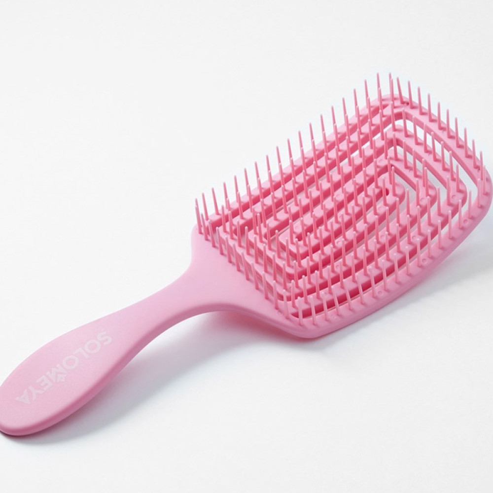 Расческа для сухих и влажных волос с ароматом SOLOMEYA "Клубника" Wet Detangler Brush Oval Strawberry  Розовая - фото