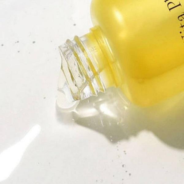 Тонер-эссенция для осветления с физалисом и ниацинамидом TRIMAY Vita Physalis Niacinamide Dark Stop & Bright Toner200мл - фото2