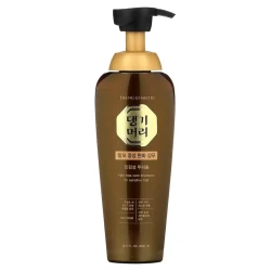 Шампунь для чувствительной кожи головы DAENG GI MEO RI Hair loss care shampoo for sensitive scalp (without individual box) 400ml - фото
